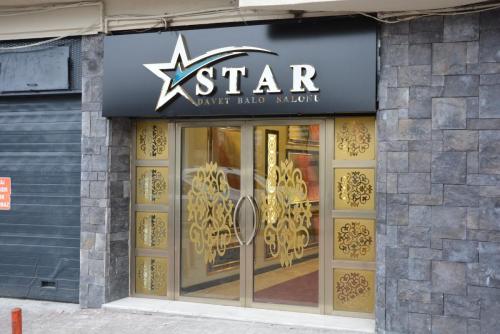 Star Balo Davet Salonu Dış Kapısı